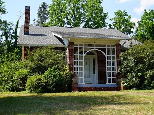 191 Barbour St, Orange, VA 22960