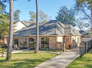 8401 Winningham Ln, Houston, TX 77055