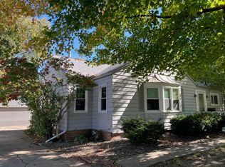 2729 49th St, Des Moines, IA 50310