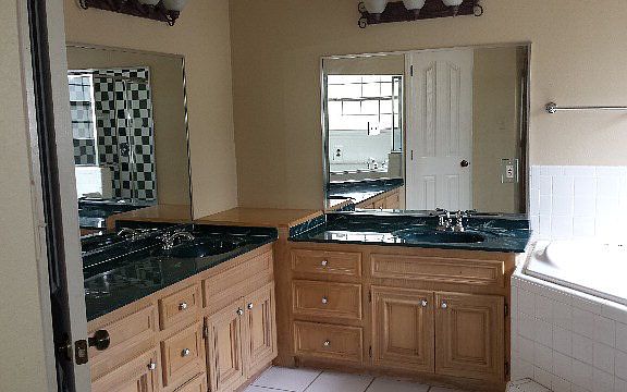 4th image of 3390 Chardonay Dr