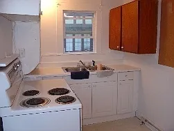 709 NE 43rd St — Photo 13