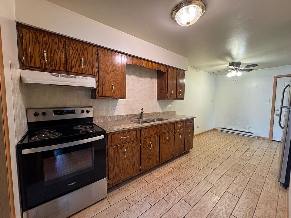 1st image of 6605 Oak Forest Ave APT 3