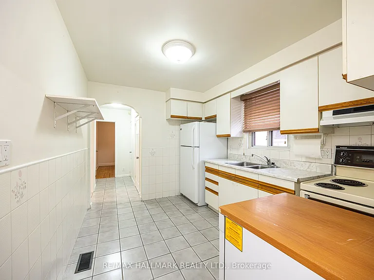 401 Ridelle Ave — Photo 5