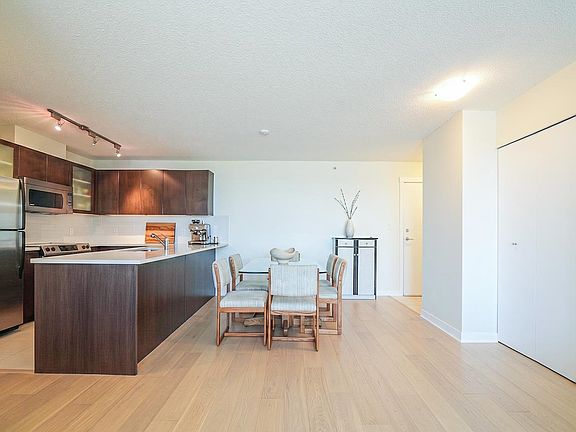 4th image of 7575 Alderbridge Way #1301