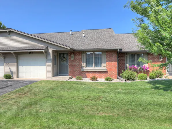 265 Interlaken Ct, Zeeland, MI 49464