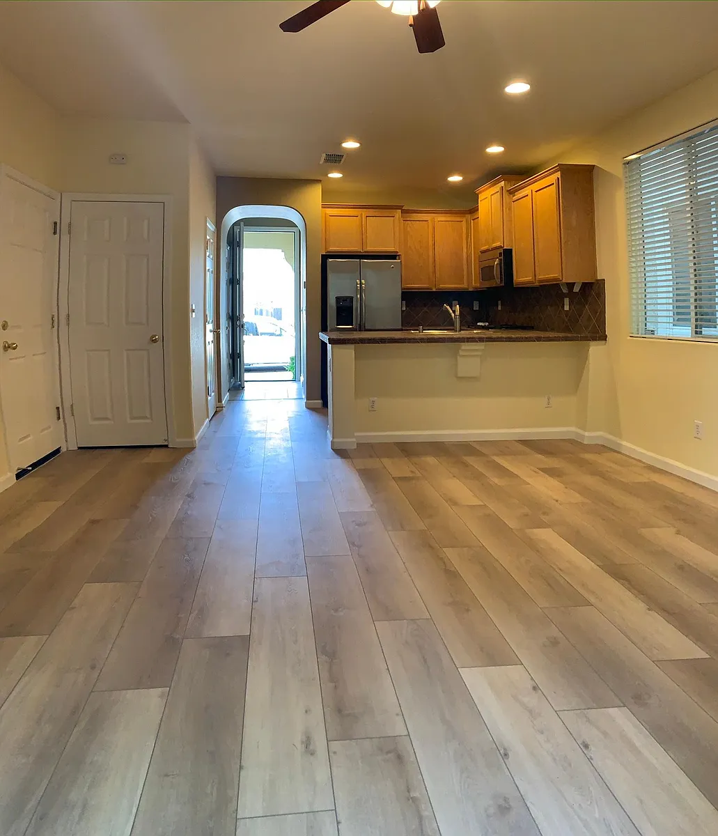 Building Photo - 3541 Tice Creek Way