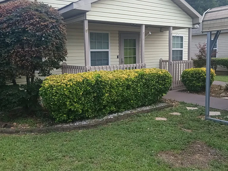 206 Orchard Way — Photo 3