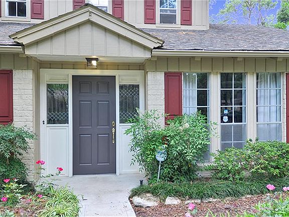 2nd image of 12518 Blackstone Ct