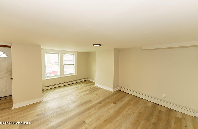 5th image of 59 Bradford Street