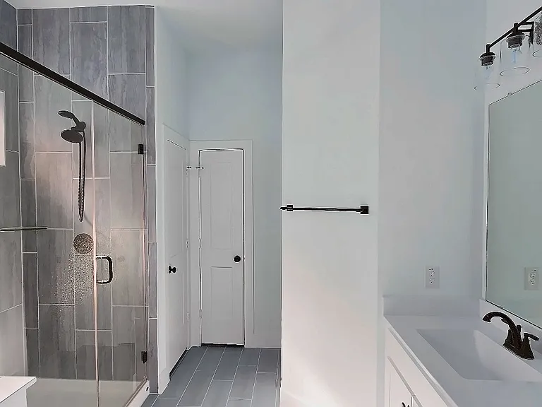 2235 Garden Arbor Ln — Photo 20