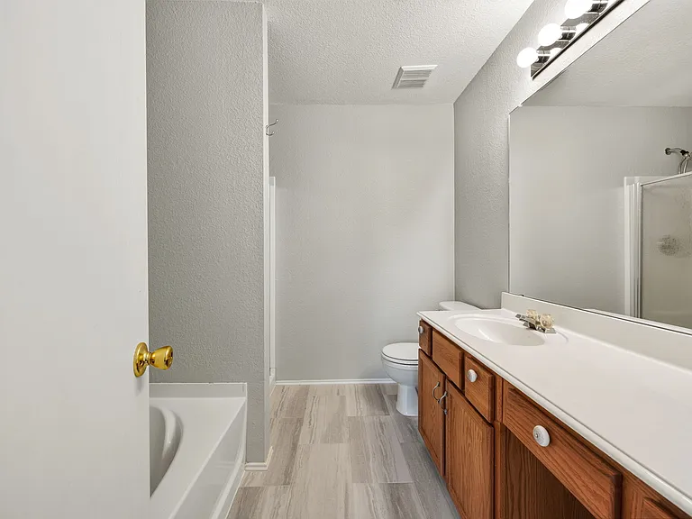 3612 Truman St — Photo 18