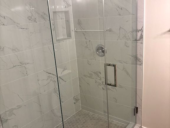 4th image of 4717 Don Lorenzo Dr #24