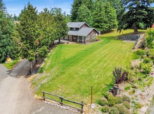 402 Arrowhead Ln, Everson, WA 98247