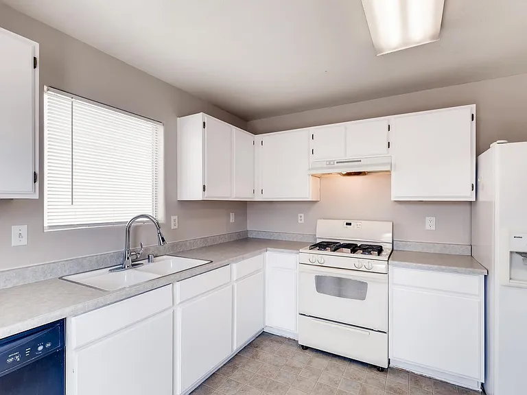 5424 Pepperpike Ave — Photo 7