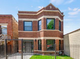 814 S Tripp Ave, Chicago, IL 60624