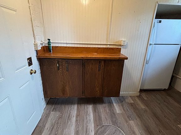 3rd image of 120 W 3rd St APT 8