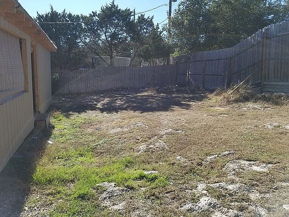 3rd image of 2413 Fuller Dr