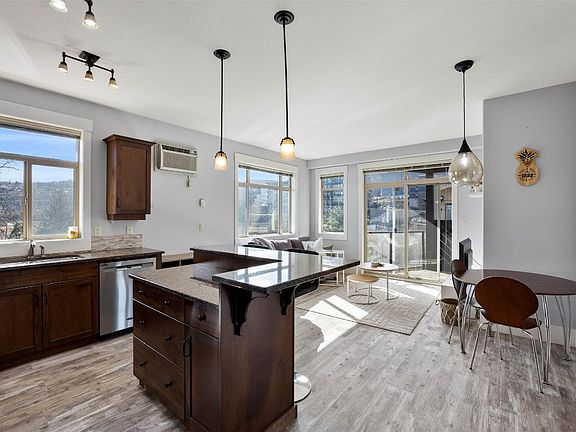 2nd image of 775 McGill Rd #407