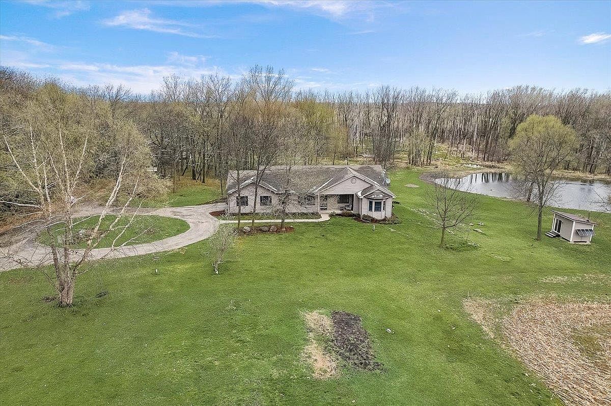 1486 Hammond RIDGE, Edgerton, WI 53534 Zillow