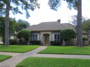 18303 Oakhampton Dr, Houston, TX 77084