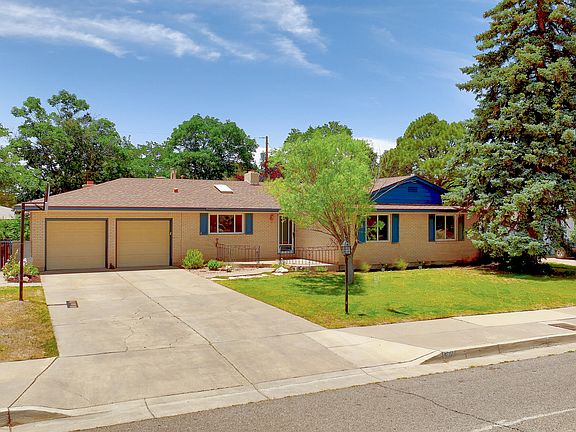 3rd image of 3617 Stardust Dr NE