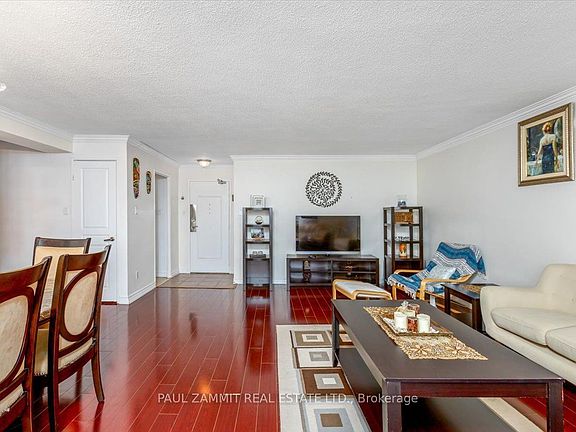 4th image of 80 Inverlochy Blvd #1008