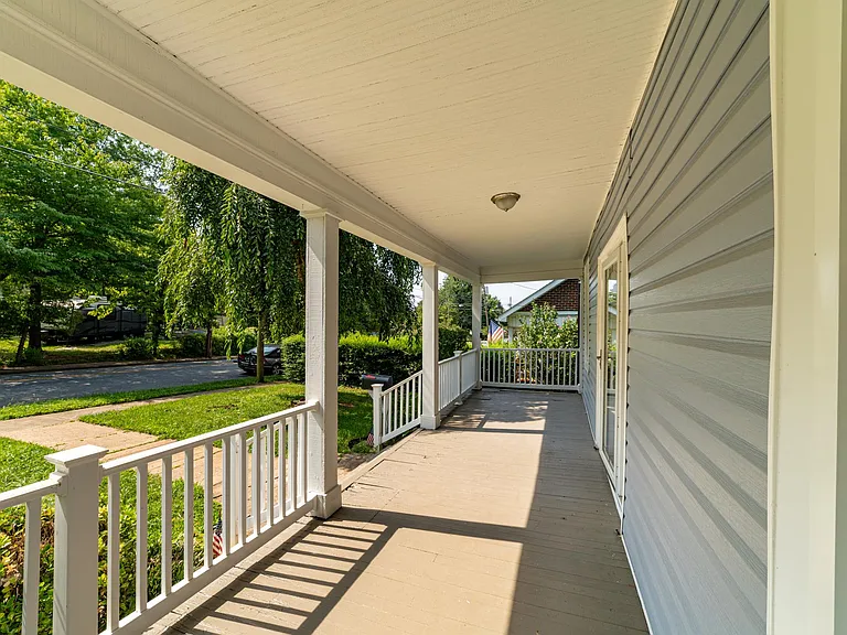 310 Sussex St — Photo 3