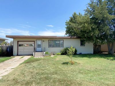 424 Canterbury Dr, Hays, KS, 67601