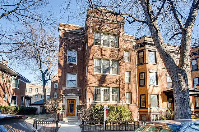 1st image of 1438 W Summerdale Ave #1