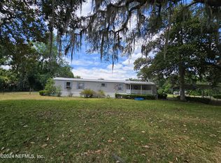 114 E Manitoba St, Florahome, FL 32140