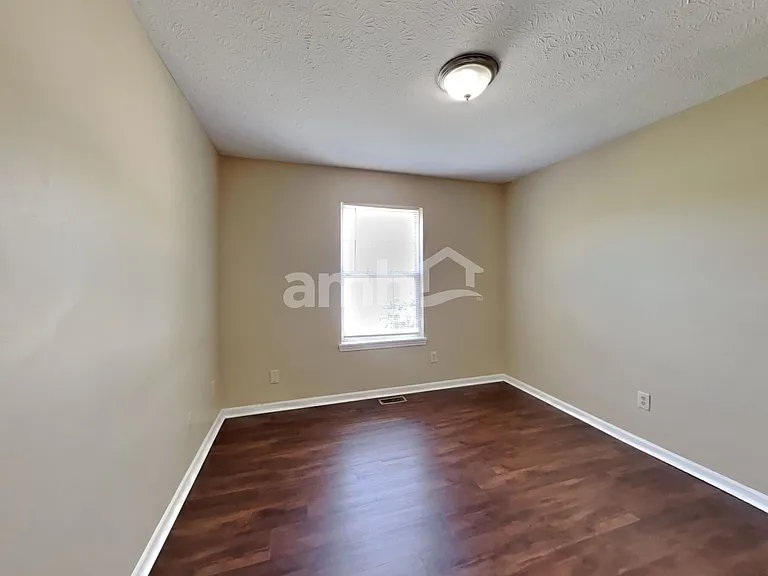 1610 Winding Creek Trl — Photo 12