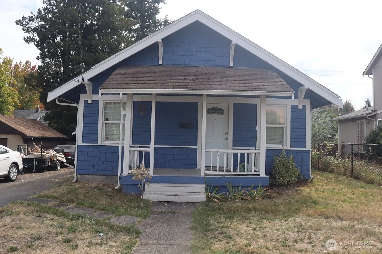 1010 S 39th photo 1