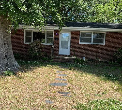 2nd image of 428 Eastwood Dr