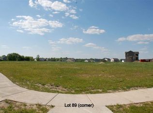 600 Mourning Dove Ct, Marshall, WI 53559