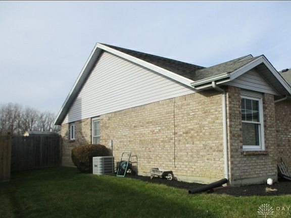 2nd image of 847 Attica St