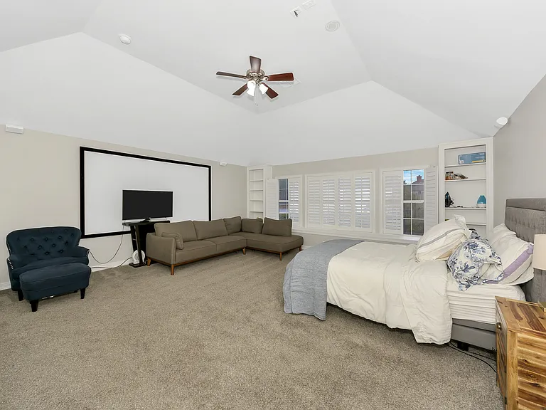 205 Bob O Link Dr — Photo 16
