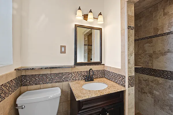 Sold by Julia B Fee Sotheby's International Realty | media 12