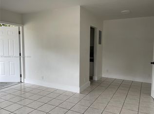 6021 Polk St APT 1, Hollywood, FL 33024