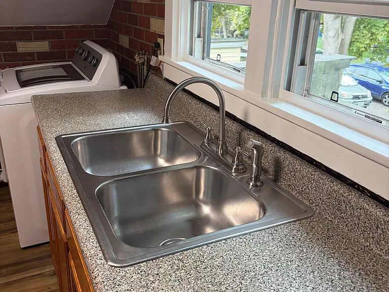 142 Bay St #2 — Photo 11
