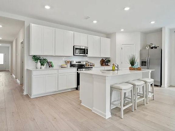 2nd image of 5075 Loggia Ln #A