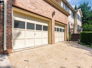 6508 Harbor View Dr, Hixson, TN 37343