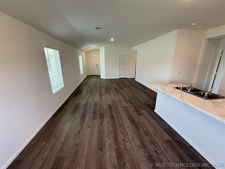 11822 S 279th East Ave — Photo 13