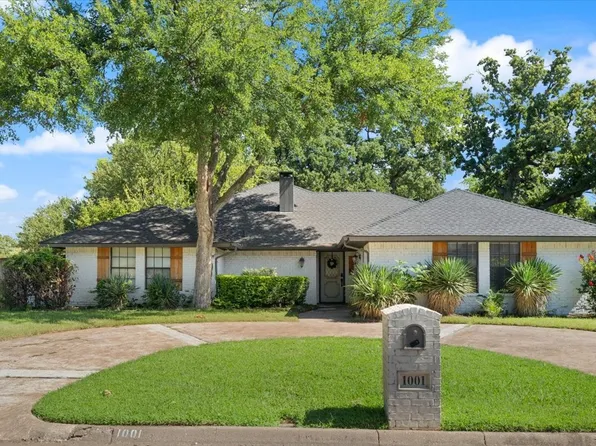 1001 Springfield St, Mansfield, TX 76063