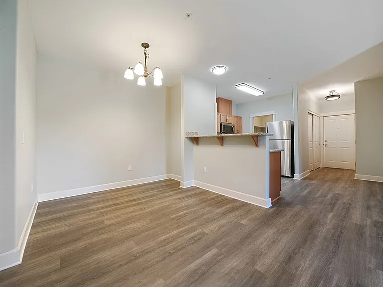 Webster Ridge Apartments — Photo 101