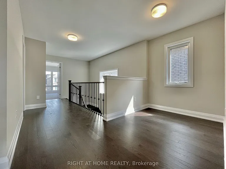 12 Sweet Cicely St — Photo 21