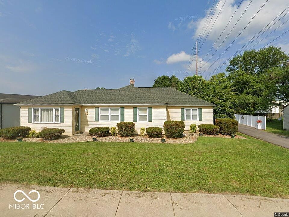 1st image of 402 N Meridian St