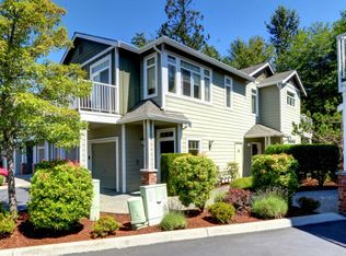 536 241st Ln SE, Sammamish, WA 98074