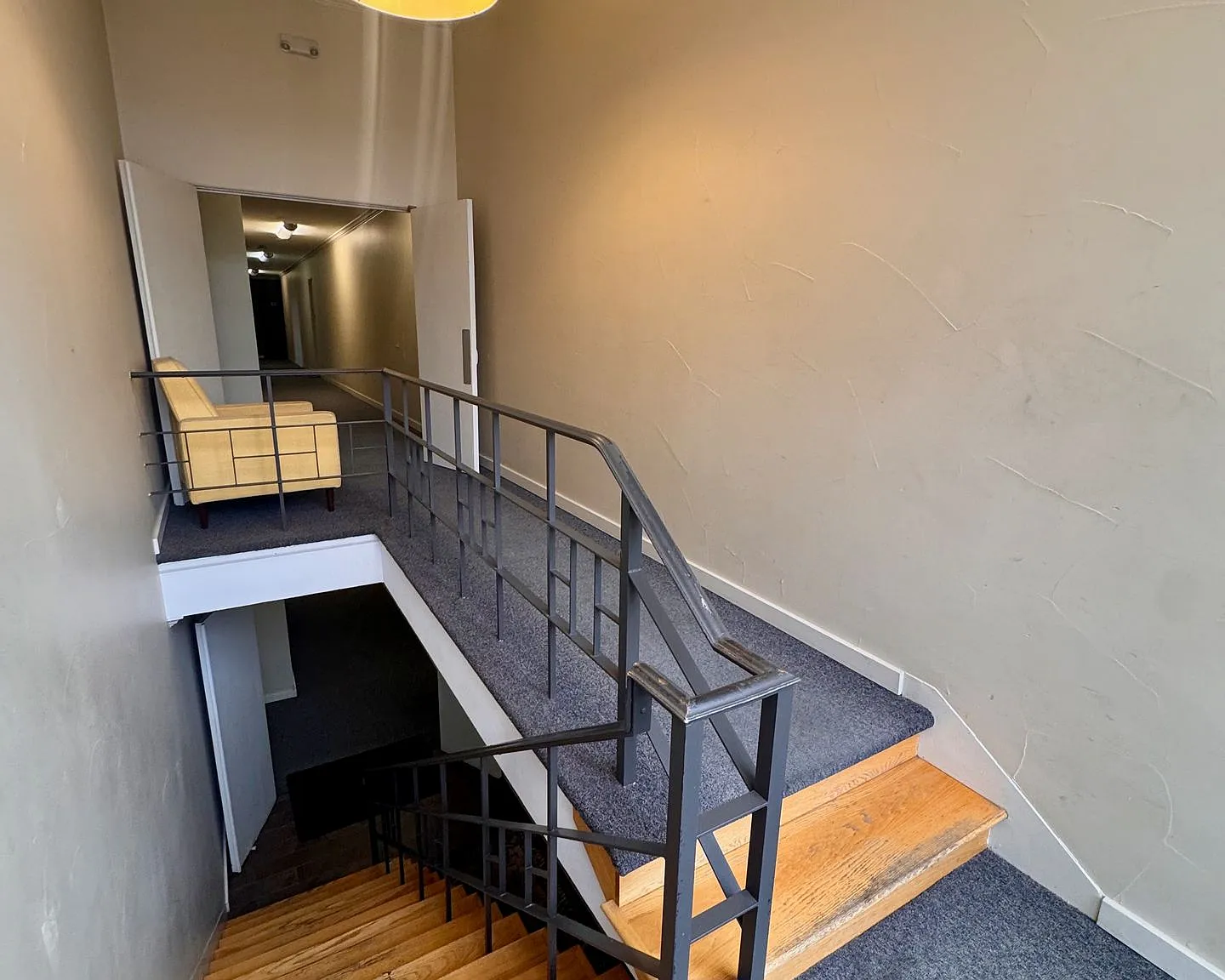 Poplar Apartments — Photo 1