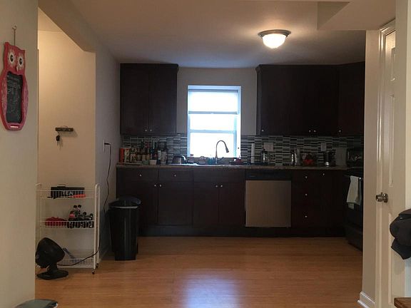 5th image of 4203 Main St #2
