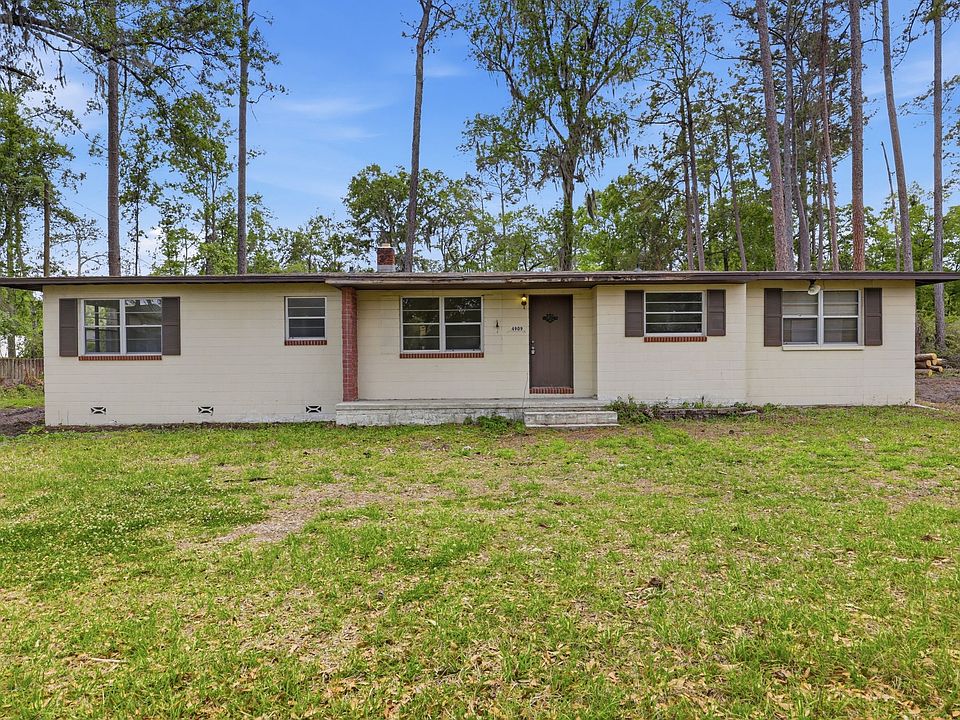 1st image of 4909 NW 39th Ave